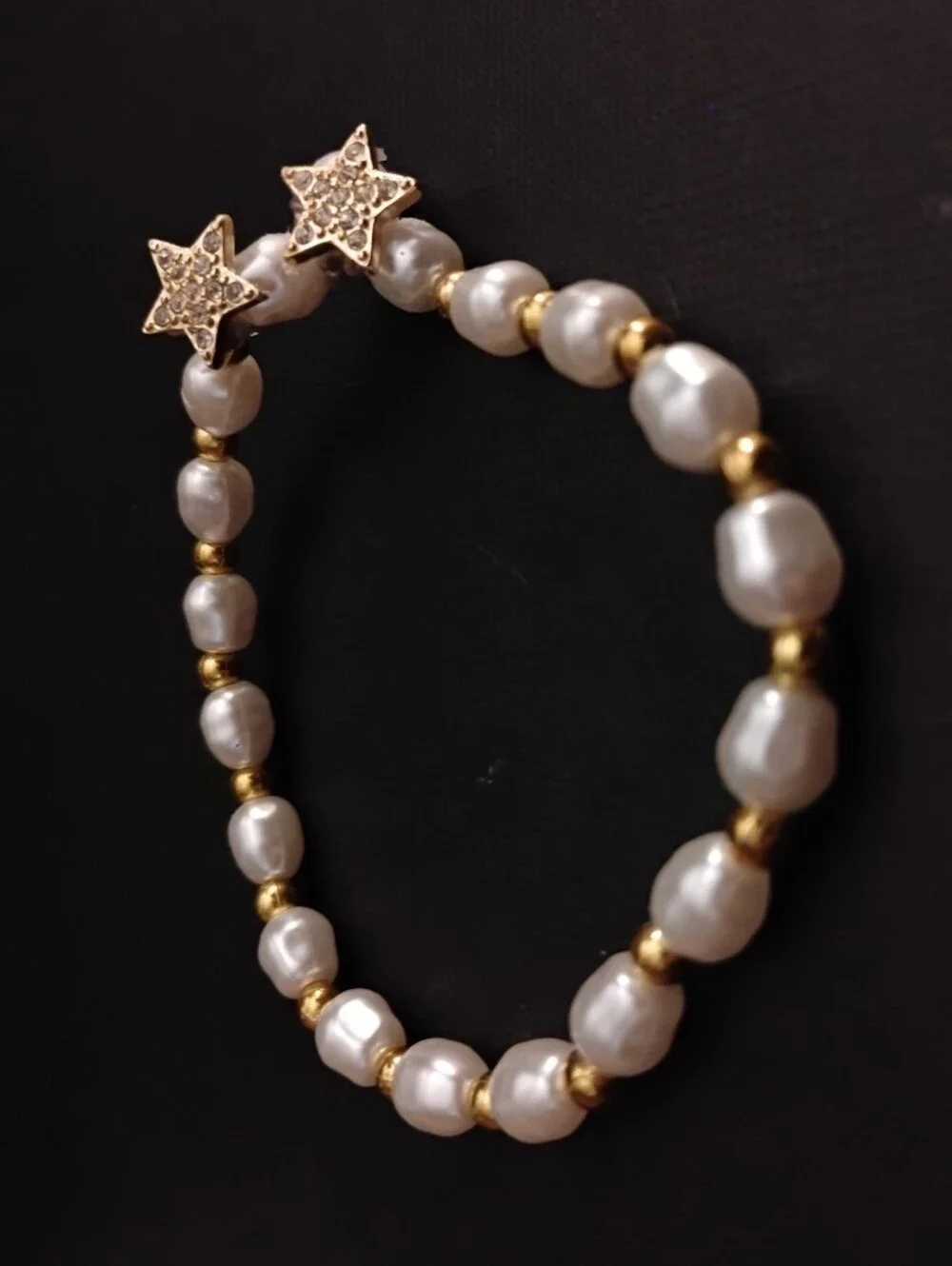 Gold & White Pearl Stretch Bracelet with Star Crystal Charms